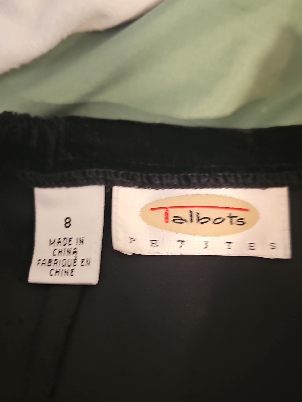 Talbots Black Petite Velvet Skirt Size 8 - Picture 2 of 5